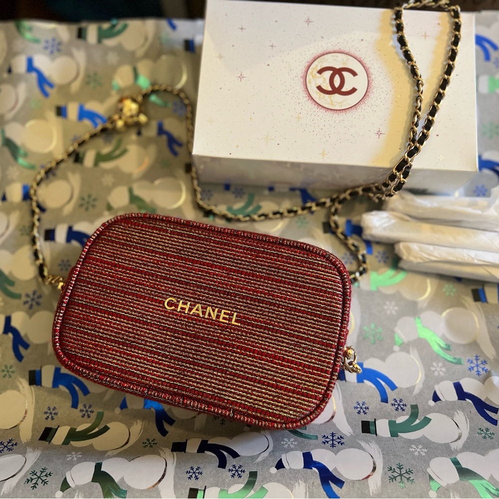 NEW Chanel Holiday beauty gift set